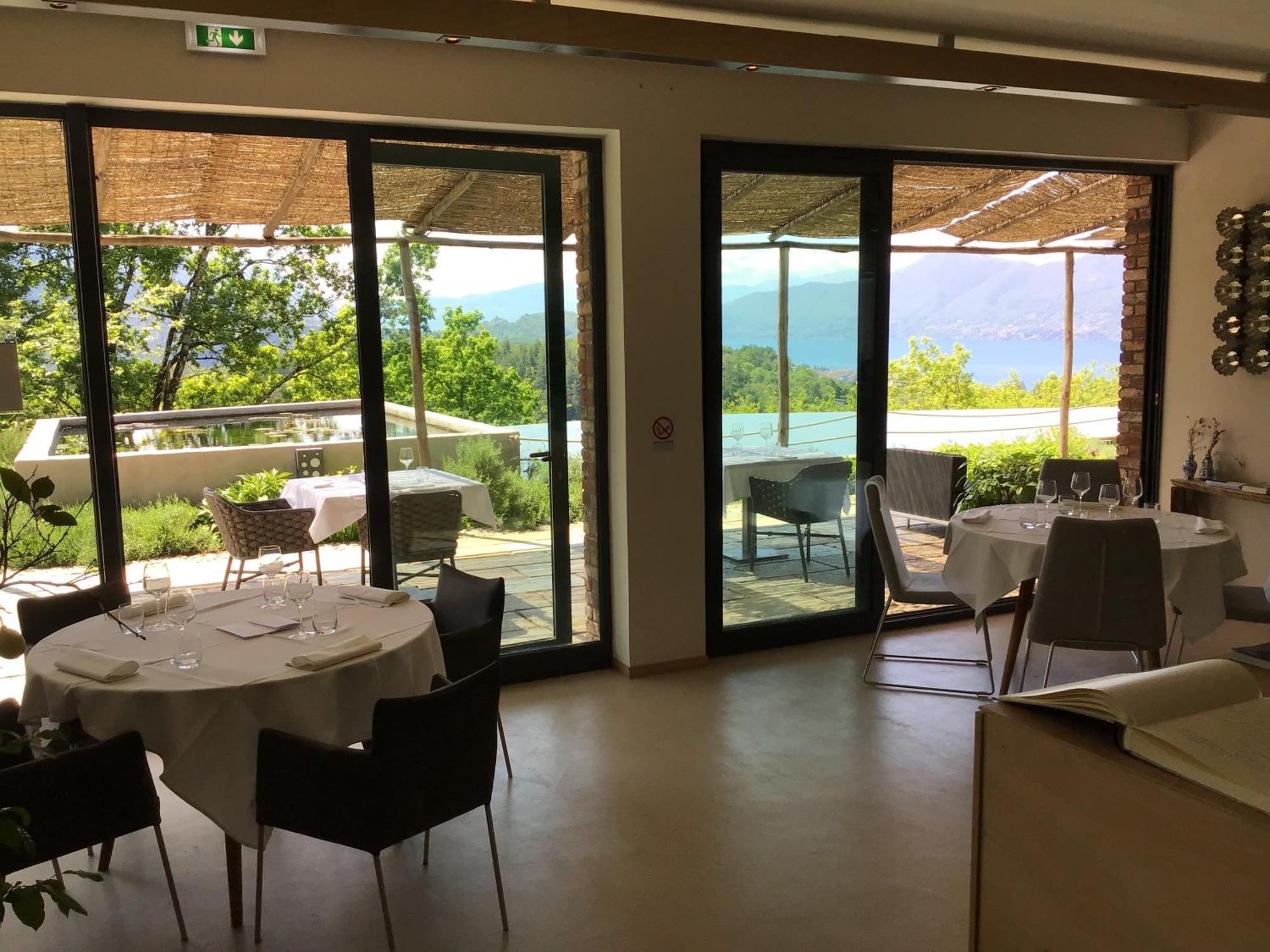 Agriturismo Voeuja Lago Maggiore Luino Exterior photo