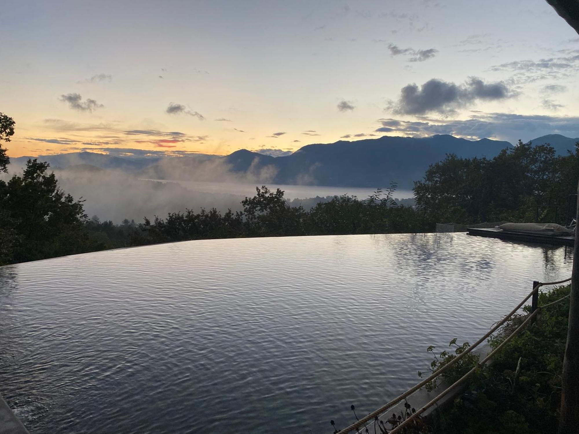 Agriturismo Voeuja Lago Maggiore Luino Exterior photo